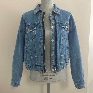 Zara denim / jean jacket with zipper and buttons